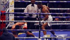 Преди нокаута: Джошуа побеждаваше Кличко и по точки + ГАЛЕРИЯ