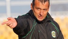 Нафтата стана общински клуб, Димчо Ненов е новият треньор