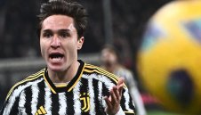 Пресата: Реферът спести втора дузпа за Юве (видео)