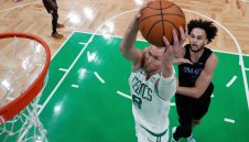 Порзингис вдъхнови Бостън, Келтите удариха зраво Далас на старта