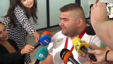 ВИДЕО: Героят Ружди Ружди се прибра