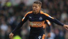 Нюкасъл взе 8-а поредна победа