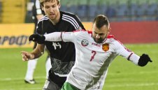 Делев с жълт картон при загуба на Погон