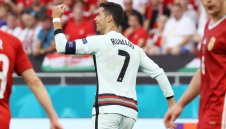 Късметлии! След гол с два рикошета, Португалия срази Унгария с 3:0