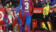 Шок за Севиля: Наказват Жул Кунде за 12 мача? 