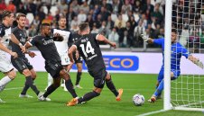 Юве излезе втори с трудно 1:0 над Лече