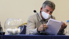 Костадинов: Клубовете трябва да се съобразят с договора за тв-правата