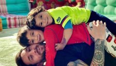 Меси посочи критиците, пред които си гълта граматиката