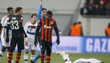 Челси надцаква Барса за Дъглас Коста