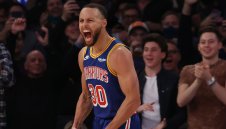 Стеф влезе в историята и обяви: Това е нещо много специално!