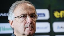 Уверен, но предупреди! Дерменджиев очаква различен мач на реванша с Батуми