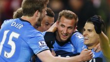 Интригата е жива! Тотнъм смачка Стоук и диша във врата на Лестър + ВИДЕО