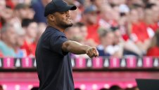 Компани увери: В Байерн всеки е готов за титуляр