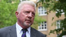 Бекер ще лежи в затвор на 4 км от Уимбълдън