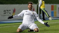 Младок с нов договор на "Бернабеу"