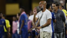 Пеп не понасяше брат му Яя, но реши да остави Коло Туре в Сити