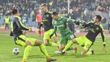 Арсенал и Милан дебнат Лудогорец в Лига Европа