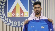 Бивш на Левски си счупи ръката във Франция