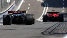 Чакат доста подобрения при Мерцедес и Ферари за "Имола"