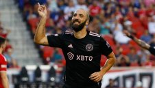 Гонсало Игуаин спира с футбола на 34