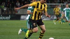 Левски договори румънски национал