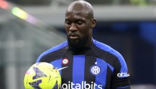 Интер сменя Лукаку с изгряваща звезда