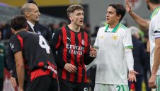 Рефер изрита звезда на Милан (ВИДЕО)