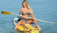 Тигрица с леопардов бански! Щерката на Газа отново е на фаза + ГАЛЕРИЯ