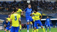 Поляци отмъкват звезда на Левски без пари