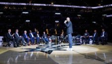 Мемфис развали празника на Тони Паркър