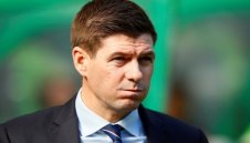 Стиви Джи отказал на Нюкасъл