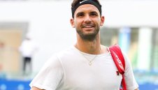 Гришо вече е в Чънду и тренира с Радек Щепанек 