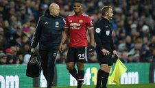 Важен защитник на Юнайтед поднови тренировки