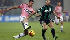 "Старата госпожа" клекна и пред Сасуоло