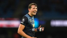 Фулъм надцака Ман Юнайтед за халф