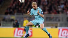 Оперираха Иван Ракитич