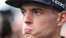 Наказаха побойника Верстапен с обществено полезен труд