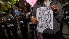 Спряха първенството в Аржентина заради атентат