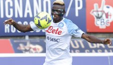 Грандовете от Англия в битка за головата машина на Наполи