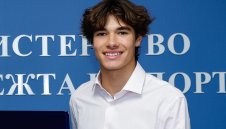 Никола Цолов ще стартира шести на Монца