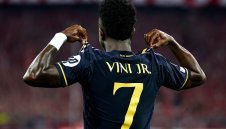 Вини с разкритие за Кроос