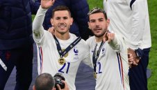 Коронавирус: Халф на Юве зарази защитник на Милан