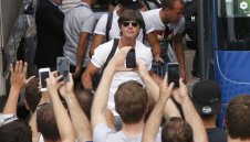 Йоги остава начело на Бундестима