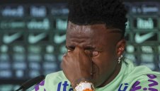 Винисиус се разплака заради расистите + ВИДЕО