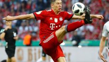 Колко силен ще е трусът "Левандовски" по скалата на Байерн?