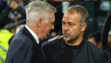 Флик заплашил играчите на Барса на почивката на "Ел Класико"