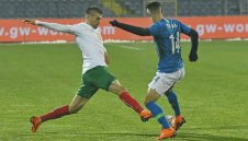 Хари Кейн, Левандовски, Шакири... Всички дишат прахта на Страхил Попов