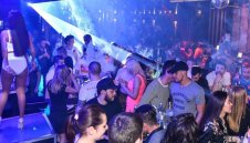 От Юнайтед до столична чалготека! Звезди на Левски вилнеят в Студентски град + СНИМКИ