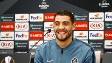 Около Ковачич става интересно, Тотнъм ще се опита да надцака Челси за подписа му