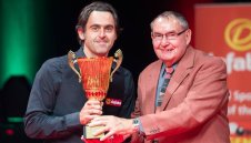 Автобиографията на Ракетата вече и на български